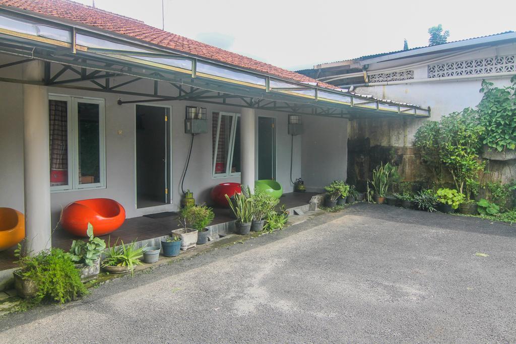 Hotel Cemerlang Baturraden Δωμάτιο φωτογραφία